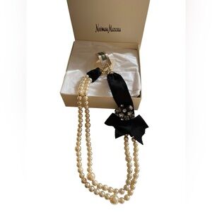 Faux Pearl Necklace NWT